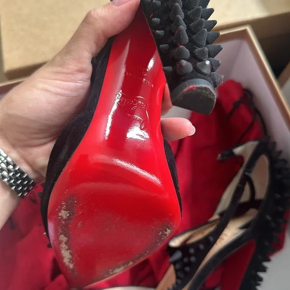 Spiked Louboutin heels sz 38 - Picture 12 of 14